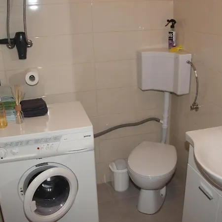 Ana - Biker Friendly Appartement *