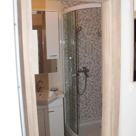 Daire Ana - Biker Friendly