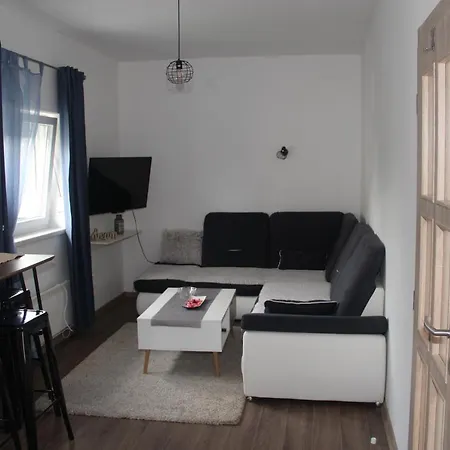 Ana - Biker Friendly Appartement *